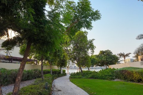 Ras Al Khaimah、UAE にあるタウンハウス販売中 3ベッドルーム、316 m2、No734716 - 写真 9