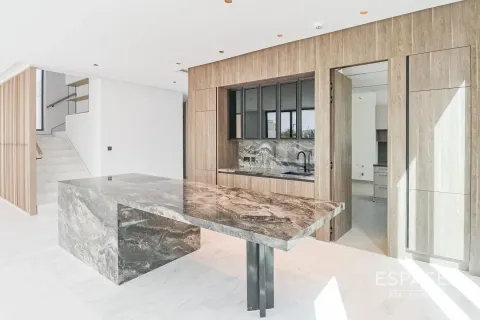 Villa uthyres i Tilal Al Ghaf, Dubai, UAE 5 sovrum, 527 kvm Nr. 650247 - fotografi 11