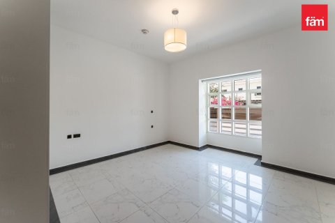Müüa villa asukohaga Dubai, AÜE: 5 magamistoaga, 607.6 m² Nr 722356 - pilt 11