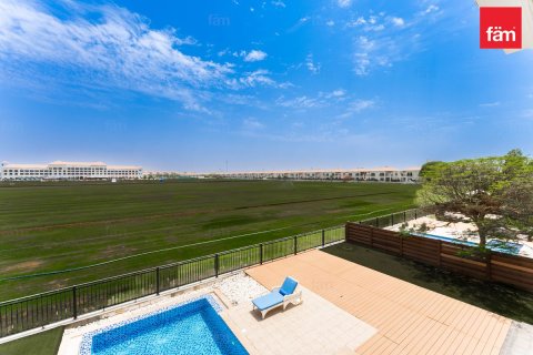 Müüa villa asukohaga Dubai, AÜE: 5 magamistoaga, 607.6 m² Nr 722356 - pilt 17
