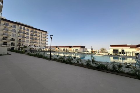 Apartment til leje i Town Square, Dubai, UAE 2 soveværelser, 94 kvm № 703340 - foto 3