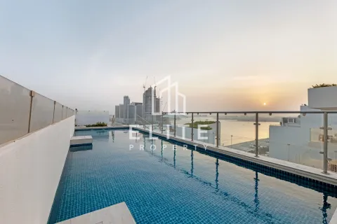 Apartman u gradu Palm Jumeirah, Dubai, UAE 4 spavaće sobe, 1318 m2 Br. 640672 - Slika 2