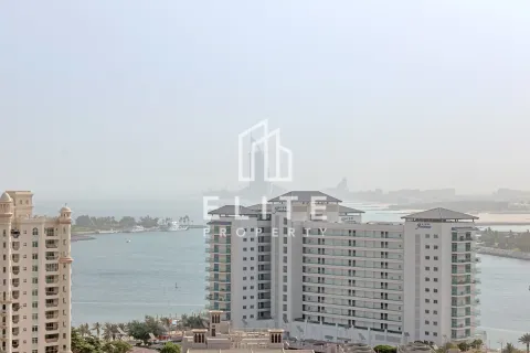 Apartman u gradu Palm Jumeirah, Dubai, UAE 4 spavaće sobe, 1318 m2 Br. 640672 - Slika 28