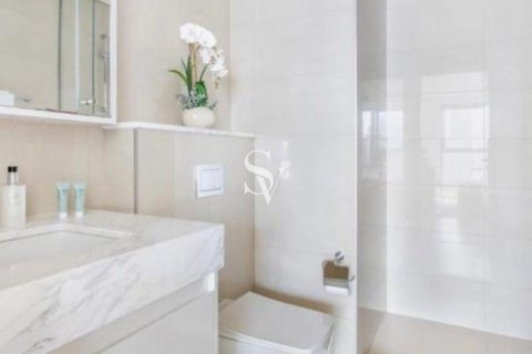 Apartament në Downtown Dubai (Downtown Burj Dubai), Emiratet e Bashkuara Arabe 2 dhoma gjumi, 97 m2. № 721567 - Foto 13