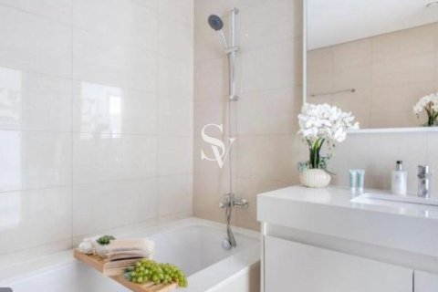 Apartament në Downtown Dubai (Downtown Burj Dubai), Emiratet e Bashkuara Arabe 2 dhoma gjumi, 97 m2. № 721567 - Foto 5