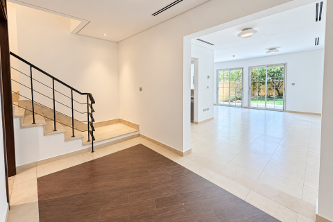 Таунхаус Jumeirah Village Triangle, Дубай, БАӘ-да 2 жатын бөлмелер, 180.05 м² № 764261 - фото 7