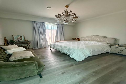 Vila v Jumeirah Park, Dubai, SAE 4 spálne, 504 m2 č. 706565 - Fotografia 9