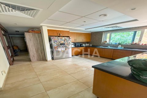 Vila v Jumeirah Park, Dubai, SAE 4 spálne, 504 m2 č. 706565 - Fotografia 5