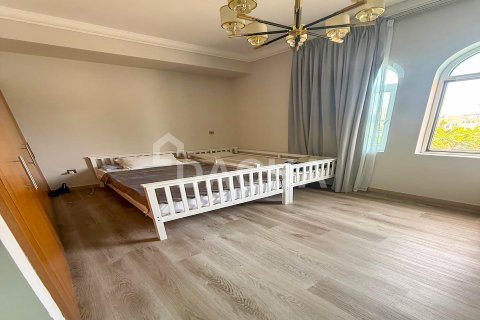Vila v Jumeirah Park, Dubai, SAE 4 spálne, 504 m2 č. 706565 - Fotografia 8