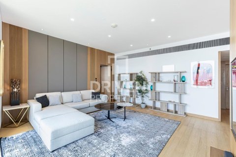 Снять в аренду квартиру в Джумейра, Дубай, ОАЭ 1 спальня, 138м2, № 684157 - фото 2