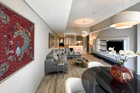 Apartment in Palm Jumeirah, Dubai, UAE 2 bedrooms, 181 sq.m. № 684165 - photo 2