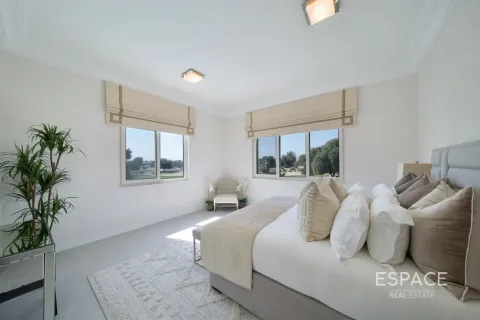 Vila u gradu Dubai Sports City, Dubai, UAE 6 spavaće sobe, 760 m2 Br. 737993 - Slika 7
