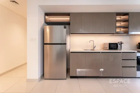 Appartamento in vendita a Downtown Dubai (Downtown Burj Dubai), Dubai, EAU 2 camere da letto, 100 mq. № 737990 - foto 10