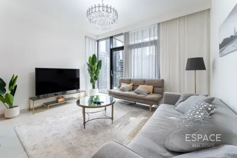Appartamento in vendita a Downtown Dubai (Downtown Burj Dubai), Dubai, EAU 2 camere da letto, 100 mq. № 737990 - foto 3