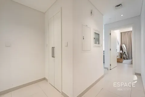 Appartamento in vendita a Downtown Dubai (Downtown Burj Dubai), Dubai, EAU 2 camere da letto, 100 mq. № 737990 - foto 8
