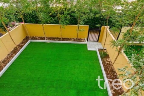 Villa à vendre à  Arabian Ranches, Dubai, EAU 3 chambres, 175.49 m2 № 733229 - photo 9