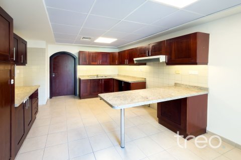 Üürile anda villa asukohaga Arabian Ranches, Dubai, AÜE: 3 magamistoaga, 253.44 m² Nr 733577 - pilt 19