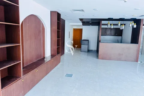 Office in Business Bay, Dubai, UAE 102 sq.m. № 720259 - photo 4