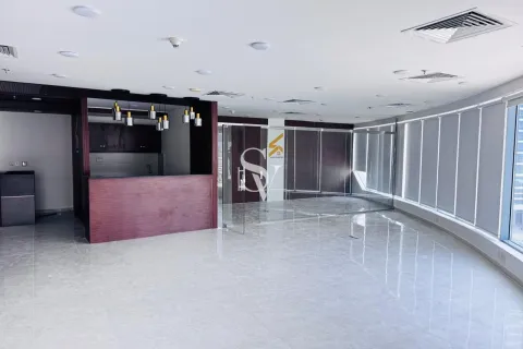 Office in Business Bay, Dubai, UAE 102 sq.m. № 720259 - photo 5