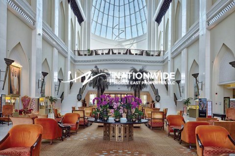 Abu Dhabi、UAE にあるマンション販売中 3ベッドルーム、130 m2、No685465 - 写真 14