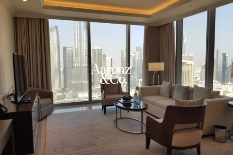Apartament de închiriat în Downtown Dubai (Downtown Burj Dubai), Dubai, EAU 2 dormitoare, 149 mp.  №720688 - poză 3
