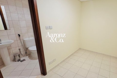 Apartamento en alquiler en Jumeirah Beach Residence, Dubai, EAU 2 dormitorios, 179 m2 № 720687 - foto 12