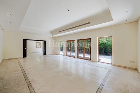 Vila di Al Furjan, Dubai, UAE 5 bilik tidur, 599.96757400 meter persegi № 751533 - foto 5