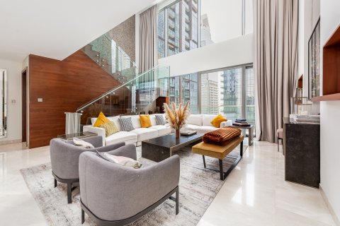 Kattohuoneisto Dubai Marina, Arabiemiraatit 4 makuuhuonetta, 307.25 m2 № 751029 - kuva 2