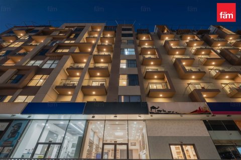 Kedai di International City, Dubai, UAE 86.2 meter persegi № 661801 - foto 3