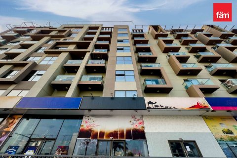 Kedai di International City, Dubai, UAE 86.2 meter persegi № 661801 - foto 2