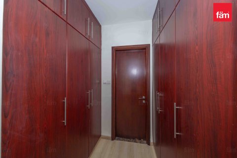 Lägenhet till försäljning i Dubai Marina, Dubai, UAE 3 sovrum, 164 kvm Nr. 661823 - fotografi 15