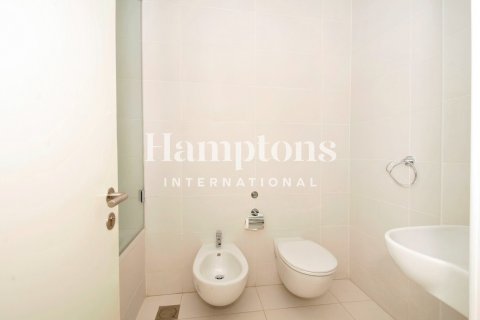 Apartmen di DIFC, Dubai, UAE 1 bilik tidur, 81.47964712 meter persegi № 712178 - foto 12