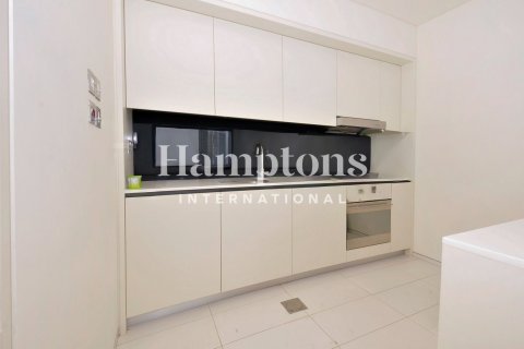 Apartmen di DIFC, Dubai, UAE 1 bilik tidur, 81.47964712 meter persegi № 712178 - foto 7