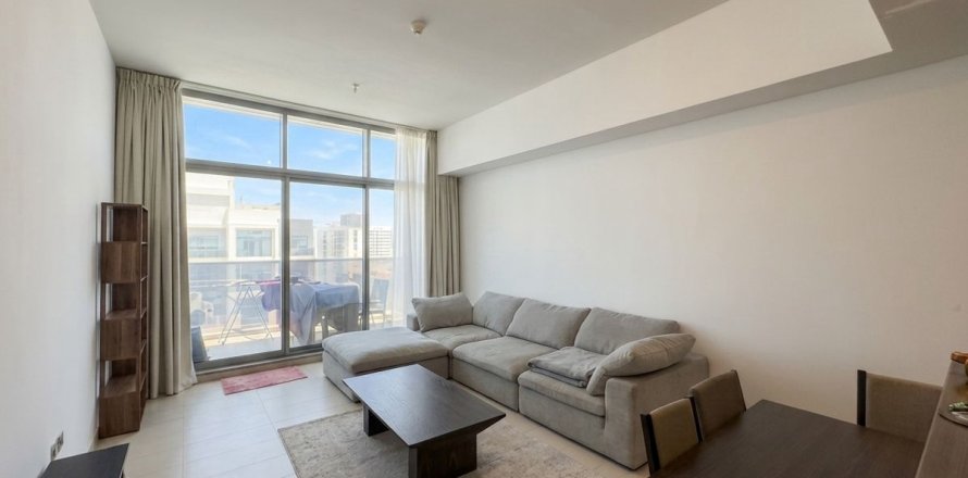 Квартира в Motor City, Дубай, ОАЕ 2 спальні, 119.4м2 № 721675