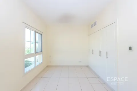 Villa te koop in The Springs, Dubai, VAE 2 slaapkamers, 153 vr.m., nr 649760 - foto 10