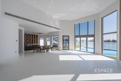 Huvila Palm Jumeirah, Dubai, Arabiemiraatit 4 makuuhuonetta, 511 m2 № 649765 - kuva 3