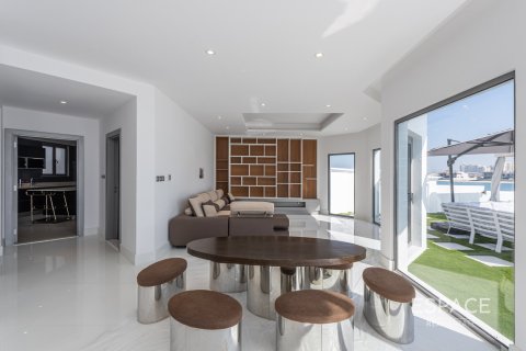Huvila Palm Jumeirah, Dubai, Arabiemiraatit 4 makuuhuonetta, 511 m2 № 649765 - kuva 8