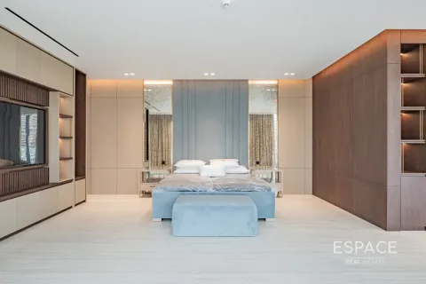 Villa sa Palm Jumeirah, Dubai, UAE 6 silid-tulugan, 1394 sq.m. № 649761 - larawan 13