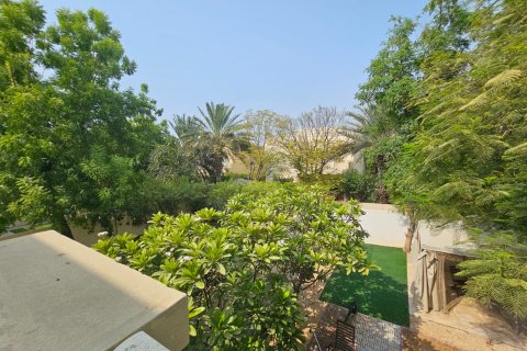 Villa till försäljning i The Springs, Dubai, UAE 2 sovrum, 166.67 kvm Nr. 733210 - fotografi 14