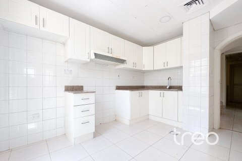 Vila v The Springs, Dubai, SAE 2 spálne, 156.63 m2 č. 733205 - Fotografia 4