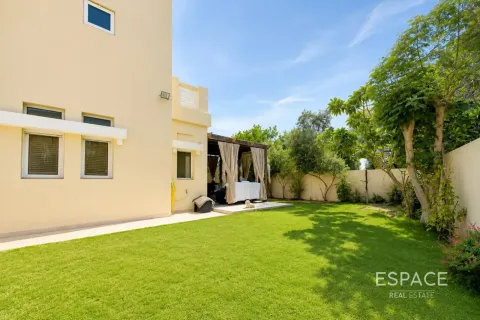 خانه شهری برای اجاره در The Lakes، Dubai، امارات متحده عربی 4 خوابه ، 203 متر مربع ، شماره 738092 - تصویر 10