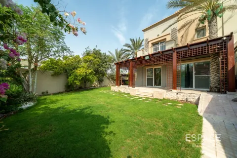Townhouse in The Springs, Dubai, UAE 3 bedrooms, 209 sq.m. № 738094 - photo 17