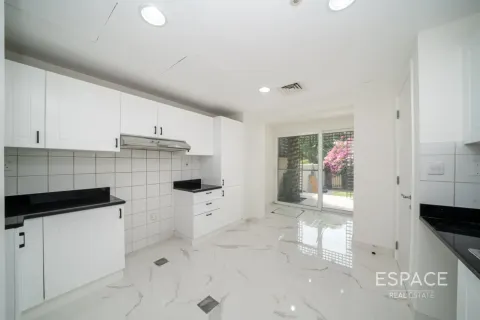 Townhouse in The Springs, Dubai, UAE 3 bedrooms, 209 sq.m. № 738094 - photo 5