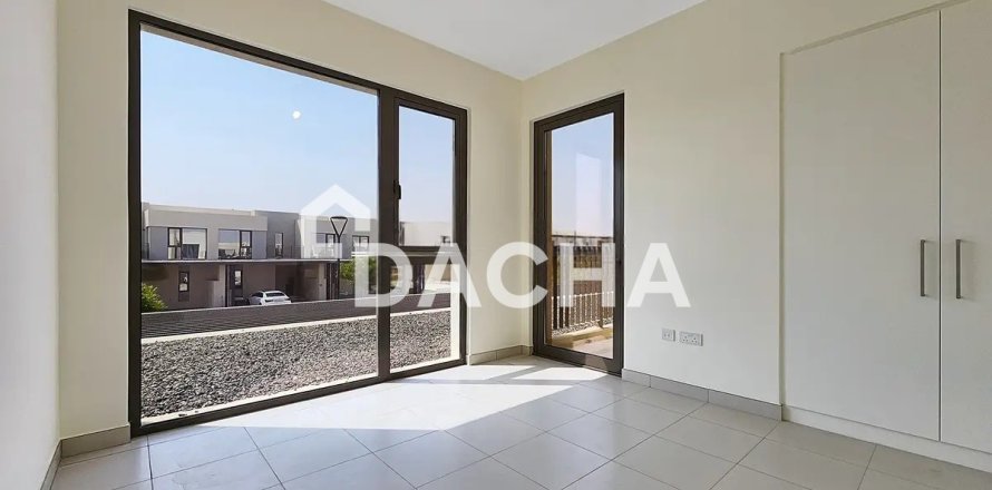 Villa à Dubai South (Dubai World Central), Dubai, EAU: 3 chambres, 181 m2 № 710316