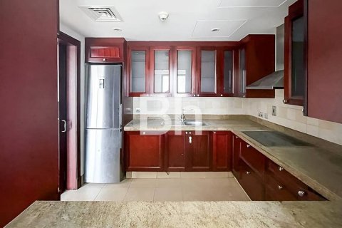 Huoneisto Downtown Dubai (Downtown Burj Dubai), Arabiemiraatit 2 makuuhuonetta, 135 m2 № 642715 - kuva 11