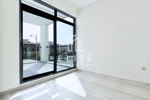 Таунхаус DAMAC Hills (Akoya by DAMAC), Дубай, БАӘ-да 4 жатын бөлмелер, 197 м² № 659467 - фото 2