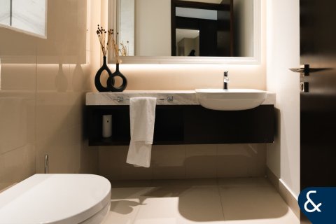 Apartament do wynajęcia w Downtown Dubai (Downtown Burj Dubai), Dubai, ZEA 2 sypialnie, 126 mkw., nr 688788 - zdjęcie 15