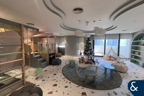 Apartmen di Jumeirah Village Circle, Dubai, UAE 2 bilik tidur, 115 meter persegi № 688790 - foto 19