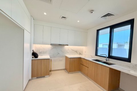Townhouse sa Jebel Ali, Dubai, UAE 3 silid-tulugan, 242.26 sq.m. № 750029 - larawan 4