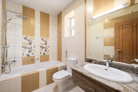 Huvila Umm Suqeim, Dubai, Arabiemiraatit 5 makuuhuonetta, 626.54 m2 № 750032 - kuva 18